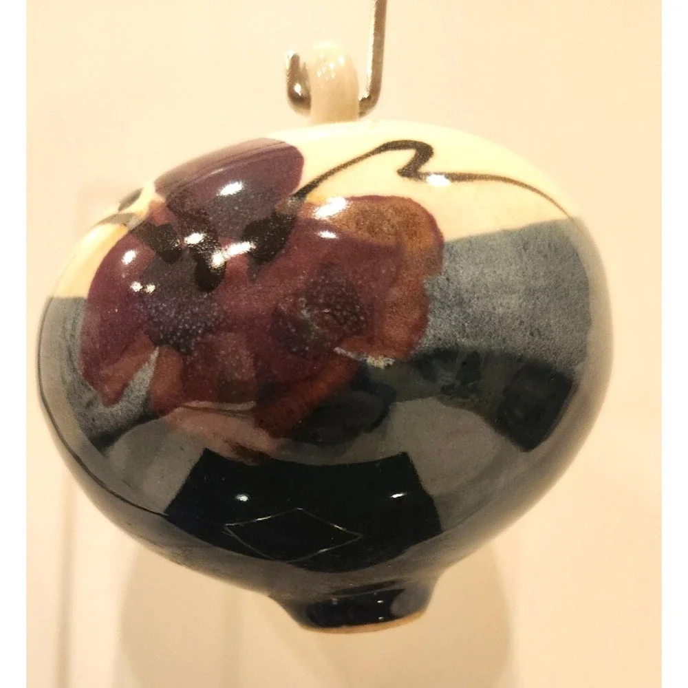 Beautiful Pottery Art Decor Purple Orchid Bulbous Shape Ornament Or Display